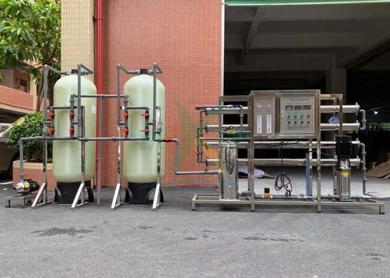 Pianta industriale calda di depurazione delle acque del filtro dall'acqua potabile dell'acqua del sistema di osmosi inversa di vendita 2000L/H